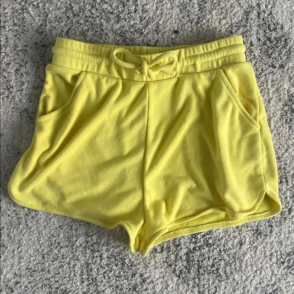 Zara Yellow Cotton Soft Shorts Size Small